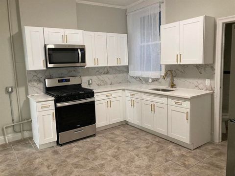 Homes For Rent - 6018 Fillmore Pl #3<br/> West New York, NJ 07093