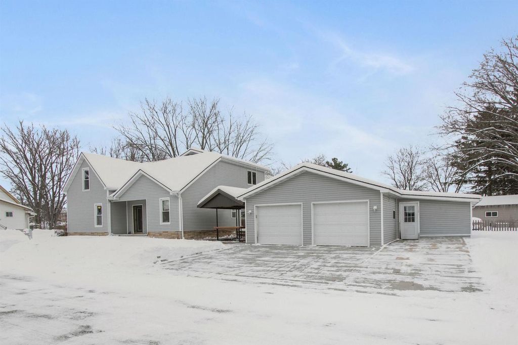 Photo of 358 Monroe STREET, Berlin, WI 54923 (MLS # 50315666)