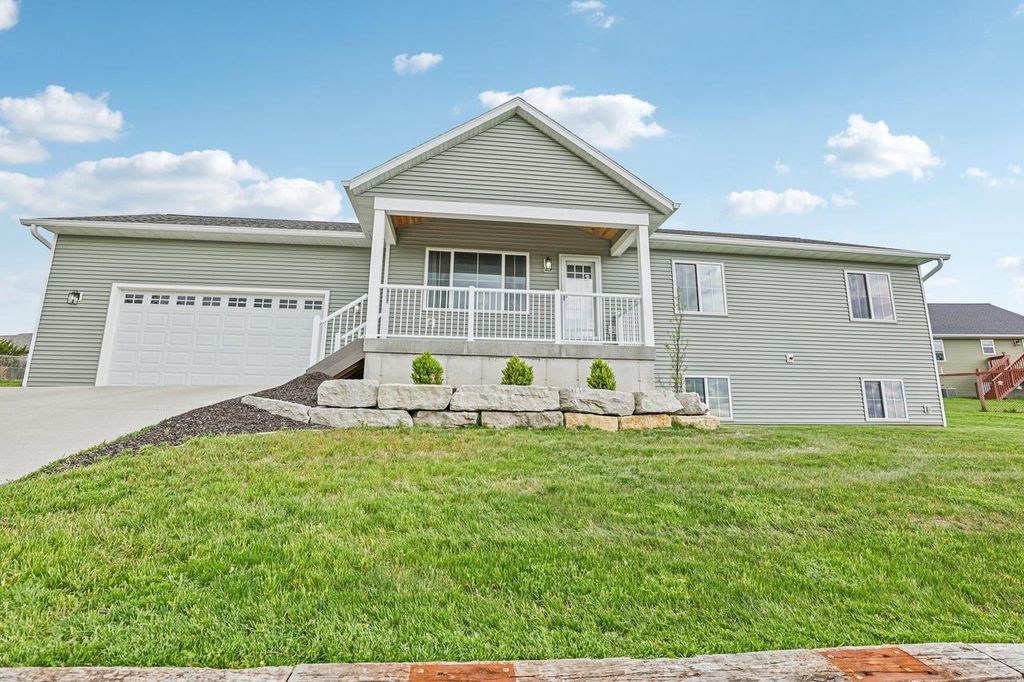 Photo of 26 Dessa Rain DRIVE, Reedsburg, WI 53959 (MLS # 2023300)