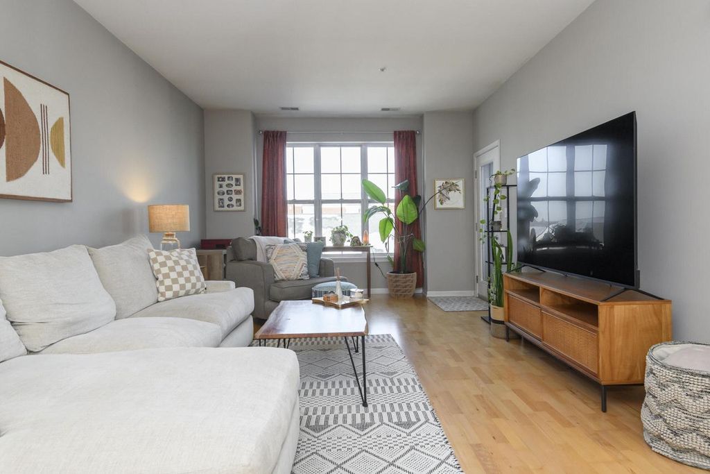 Photo of 3930 S Lake DRIVE #302, Saint Francis, WI 53235 (MLS # 1945598)