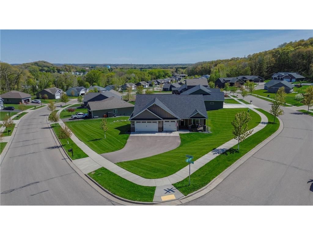 Photo of 2739 Highclere DRIVE, Eau Claire, WI 54703 (MLS # 7070335)