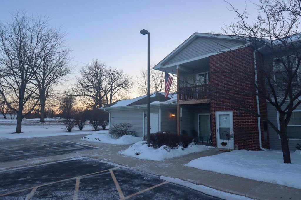 Photo of 210 E Remer ROAD #203, Elkhorn, WI 53121 (MLS # 1948943)