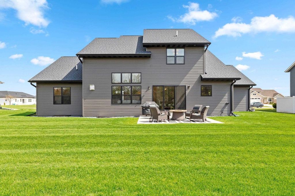 Photo of 2212 Goblet LANE, De Pere, WI 54115 (MLS # 50324909)