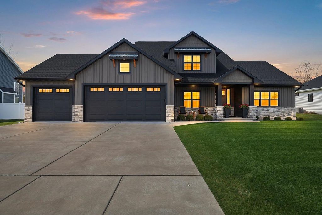 Photo of 2212 Goblet LANE, De Pere, WI 54115 (MLS # 50324909)