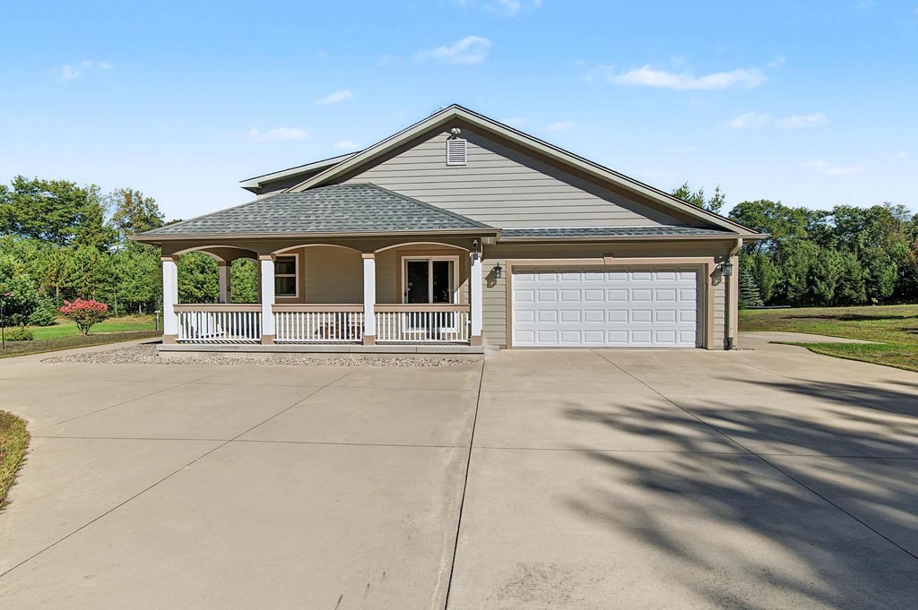 Photo of N10486 Elm ROAD, Wausaukee, WI 54177 (MLS # 50333364)