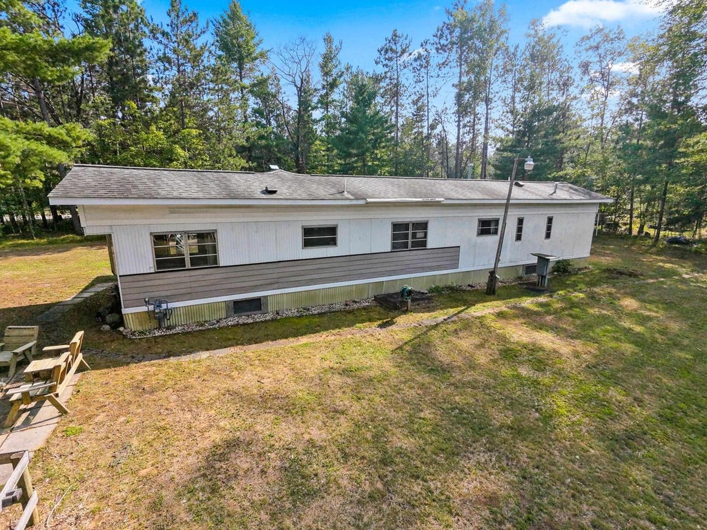 Photo of 15303 Grindle Oak DRIVE, Mountain, WI 54149 (MLS # 50331366)