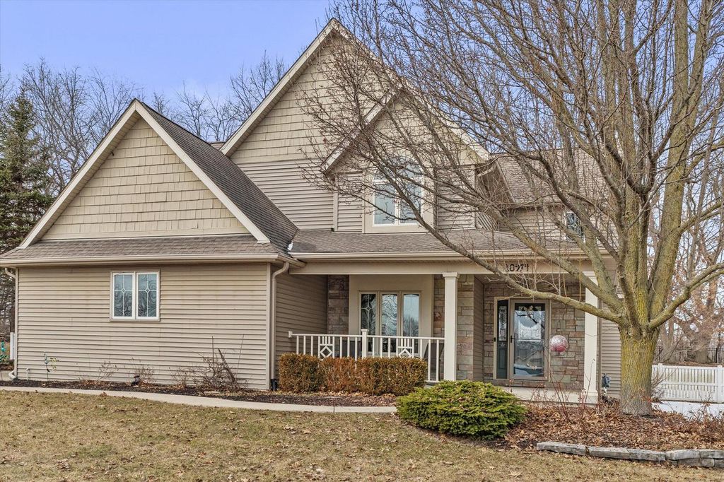 Photo of 10974 14th COURT, Kenosha, WI 53158 (MLS # 1952032)