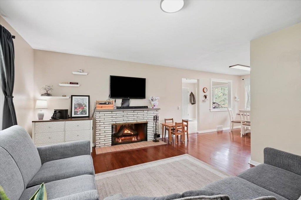 Photo of 5809 Crabapple LANE, Madison, WI 53711 (MLS # 2033104)