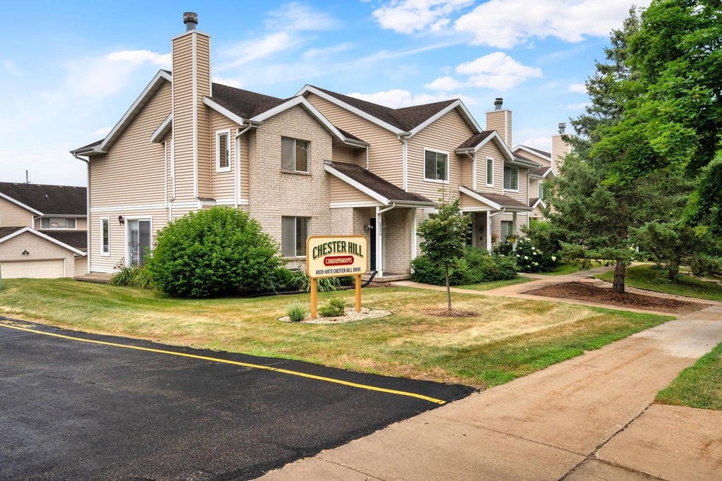 Photo of 6933 Chester DRIVE #E, Madison, WI 53719 (MLS # 2029719)
