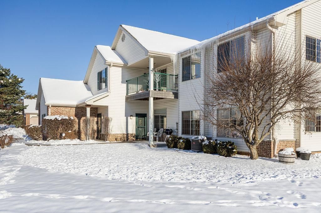 Photo of 146 Pheasant RUN #C, Johnson Creek, WI 53038 (MLS # 2013393)