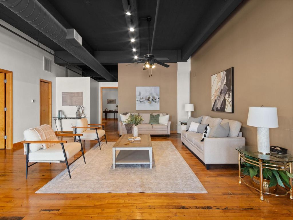 Photo of 730 N Plankinton AVENUE #8C, Milwaukee, WI 53203 (MLS # 1945355)