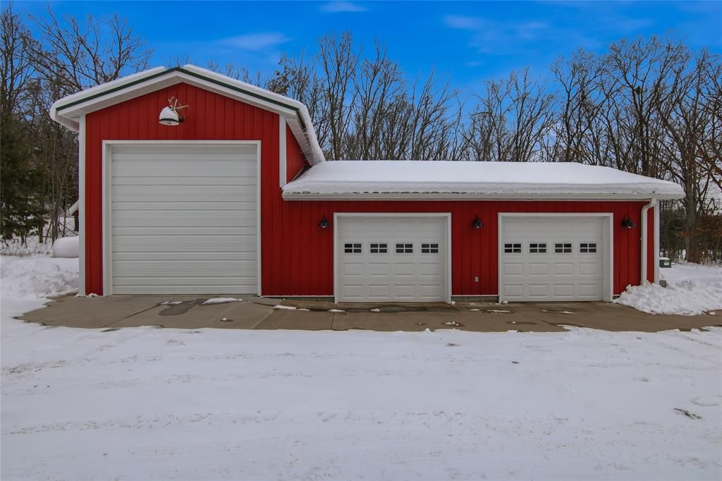Photo of 1803 90th AVENUE, Eau Claire, WI 54703 (MLS # 1599236)