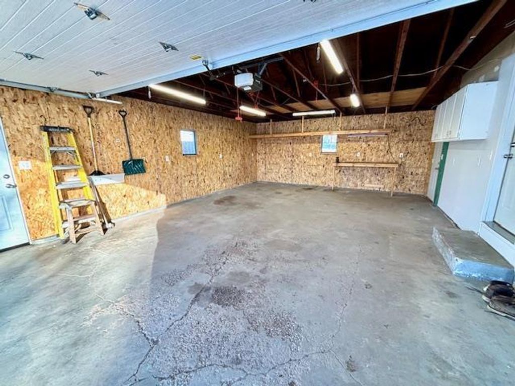 Photo of 2229 S Willard AVENUE, Janesville, WI 53546 (MLS # 2014287)