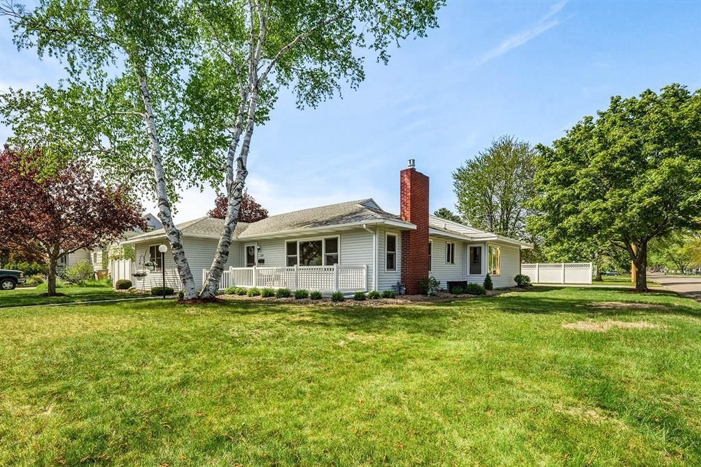 Photo of 800 Stanley STREET, Chippewa Falls, WI 54729 (MLS # 1601213)