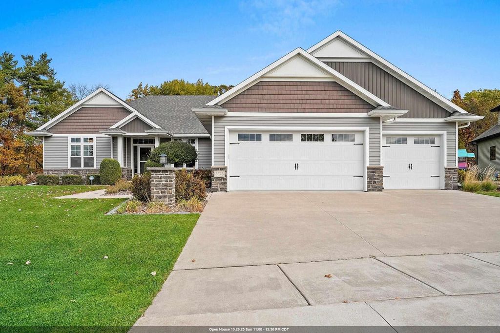 Photo of 3525 Peppergrass DRIVE, Green Bay, WI 54311 (MLS # 50317159)