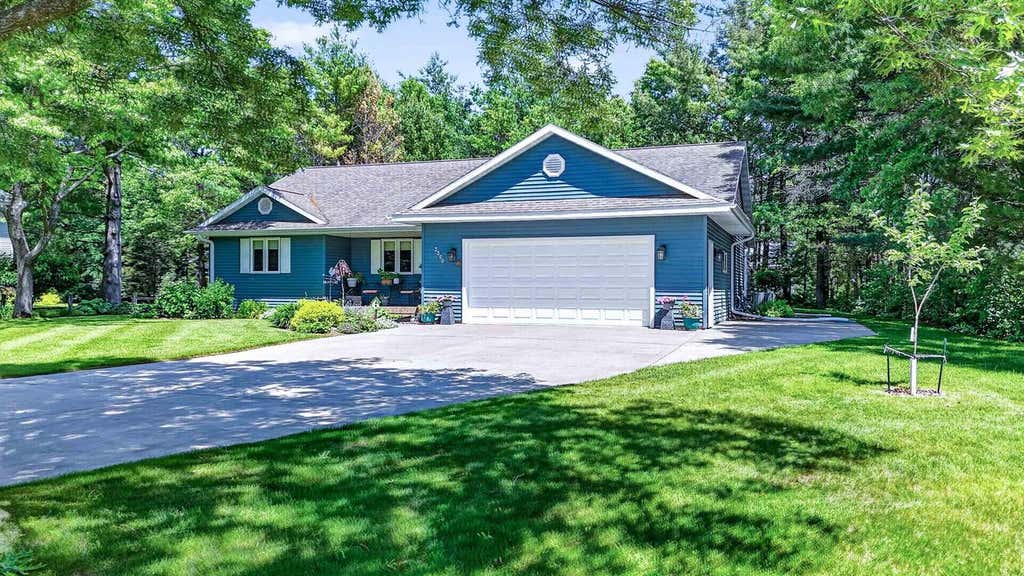 Photo of 3350 Derby COURT, Plover, WI 54467 (MLS # 22603285)
