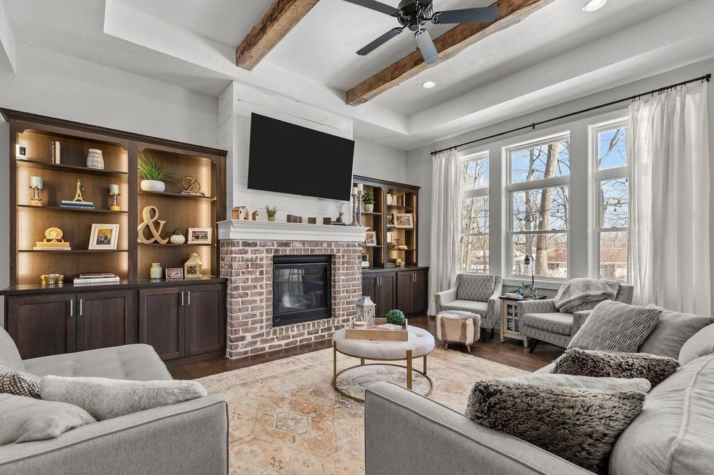 Photo of 1143 Ava COURT, Neenah, WI 54956 (MLS # 50321751)