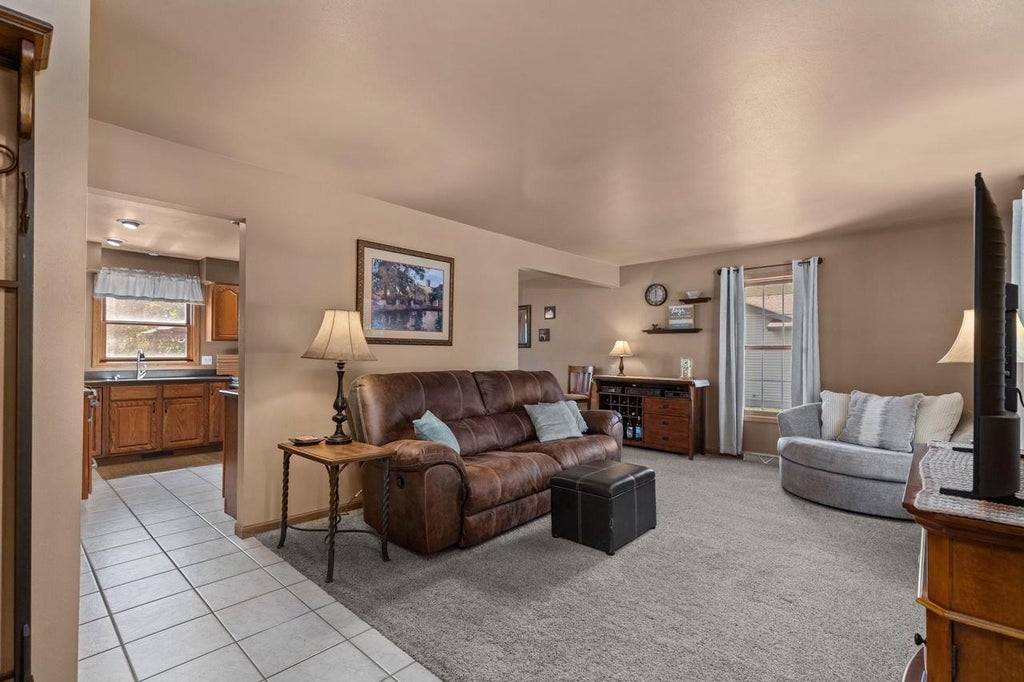 Photo of 972 Honeysuckle LANE, Fond Du Lac, WI 54935 (MLS # 50331842)