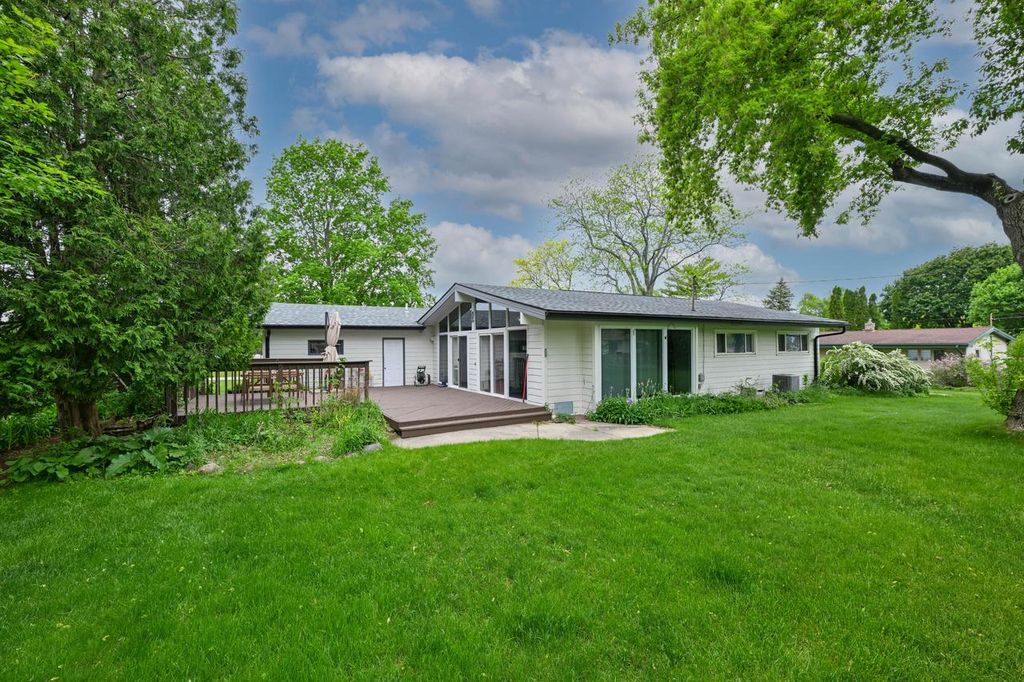 Photo of 2540 Anita DRIVE, Brookfield, WI 53045 (MLS # 1963348)