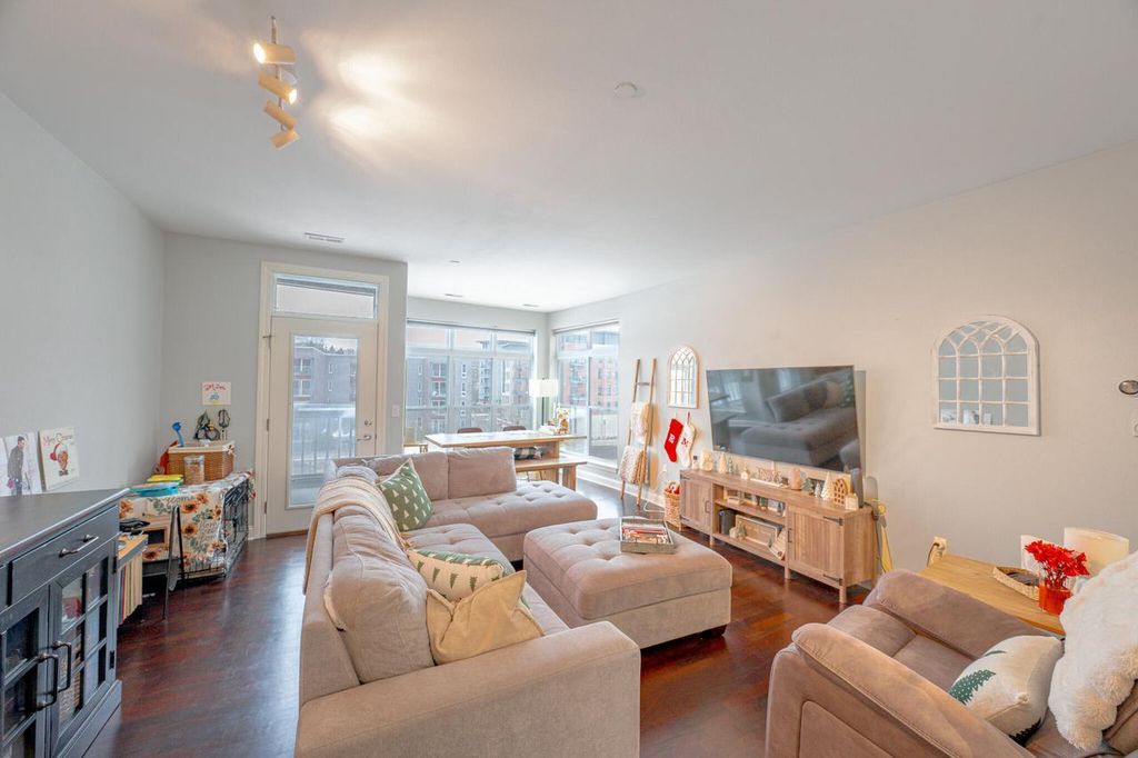 Photo of 1905 N Water STREET #205, Milwaukee, WI 53202 (MLS # 1946467)