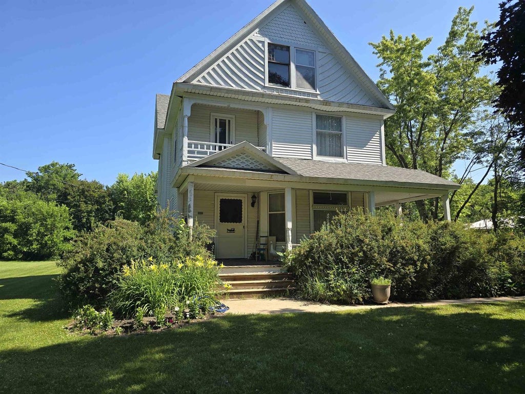 Photo of 114 W Mill STREET, Plainfield, WI 54966 (MLS # 50329105)