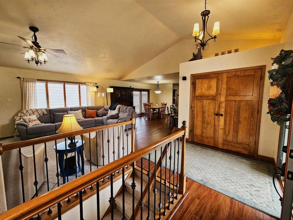Photo of 458 Windmill DRIVE, Kaukauna, WI 54130 (MLS # 50323540)