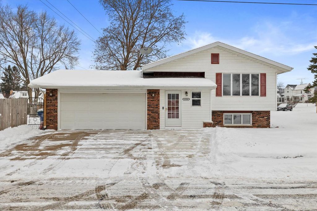 Photo of 206 Forest STREET, Theresa, WI 53091 (MLS # 1944940)