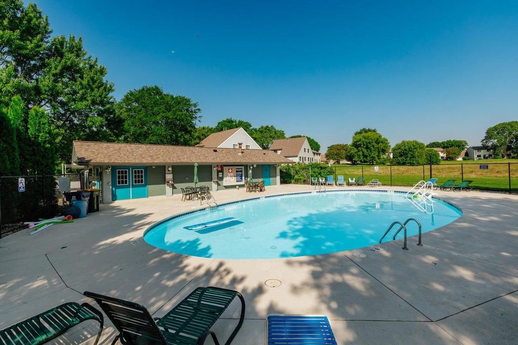 Photo of 7365 S Delaine DRIVE, Oak Creek, WI 53154 (MLS # 1961825)