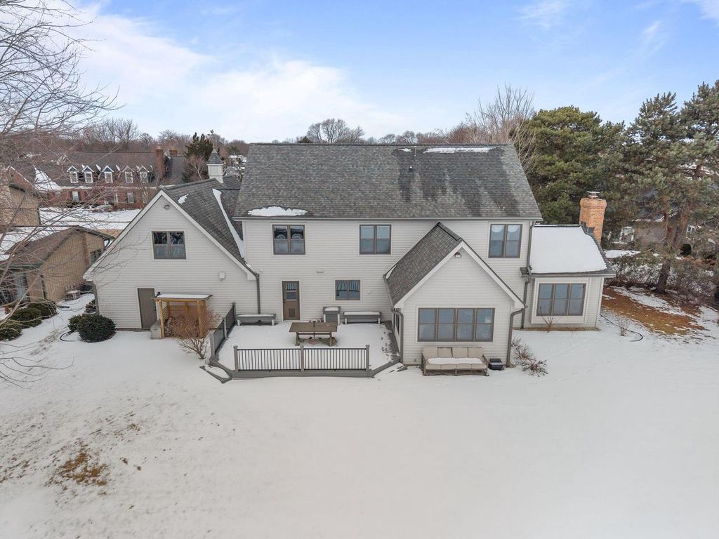 Photo of 1960 Cliffview COURT, Oshkosh, WI 54902 (MLS # 50320985)