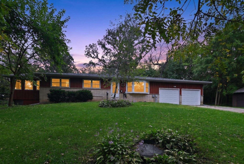 Photo of 4031 Lally ROAD, Oregon, WI 53575 (MLS # 2033264)