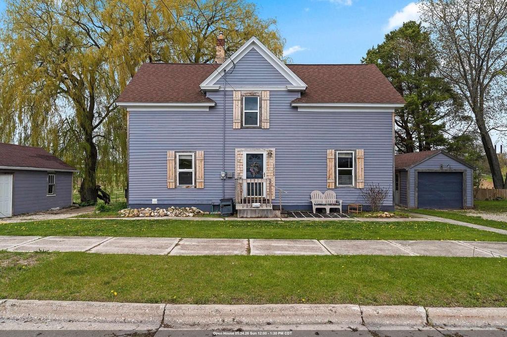 Photo of 1215 Navarino STREET, Algoma, WI 54201 (MLS # 50325930)
