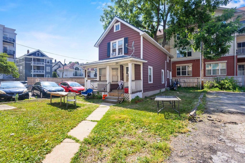 Photo of 334 W Wilson STREET, Madison, WI 53703 (MLS # 2033602)