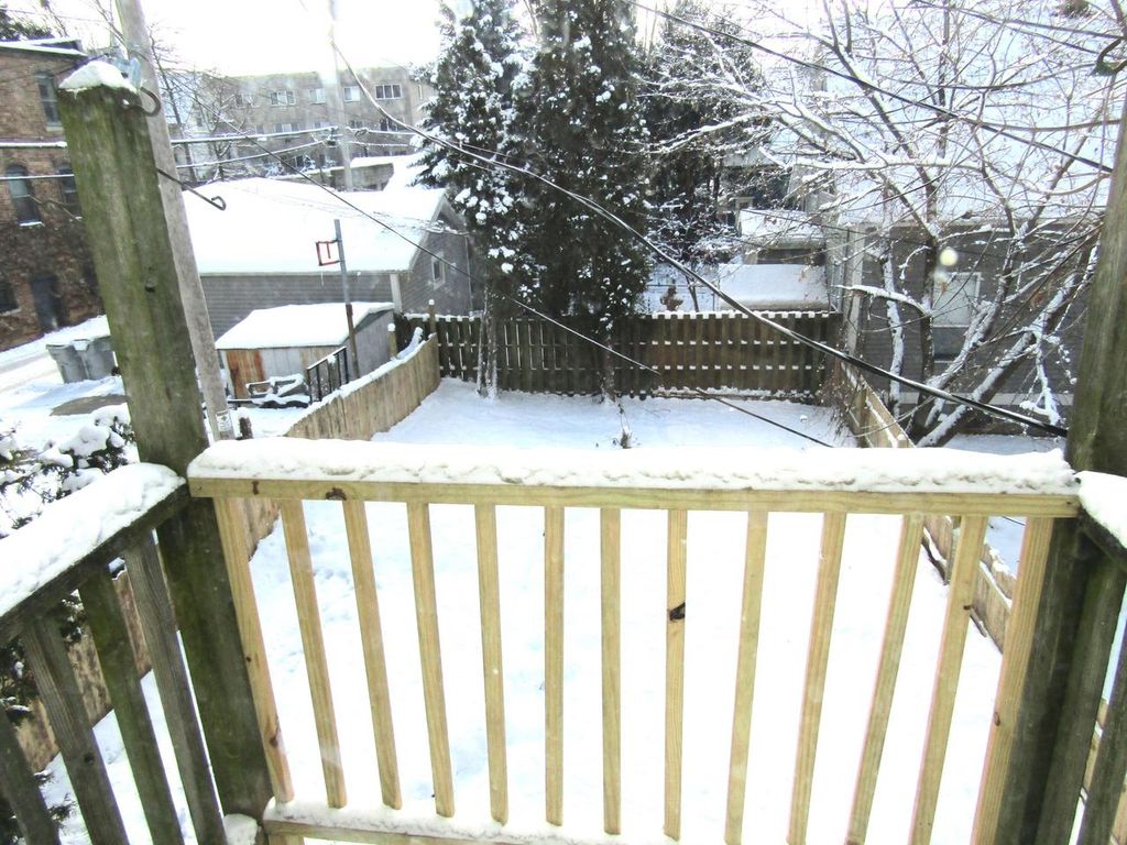 Photo of 1711 E Belleview PLACE, Milwaukee, WI 53211 (MLS # 1944400)