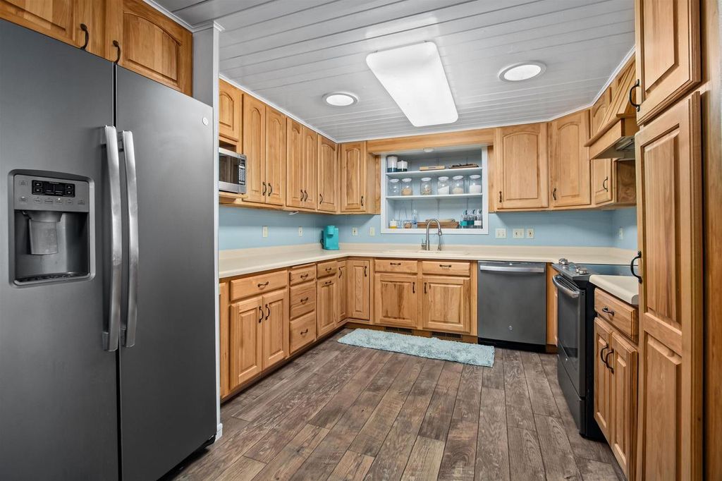 Photo of N9806 Highland Park DRIVE, Malone, WI 53049 (MLS # 50323826)