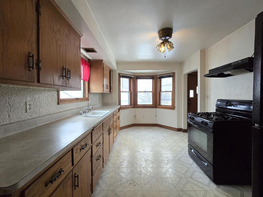 Photo of 4123 W Good Hope ROAD, Milwaukee, WI 53209 (MLS # 1944820)