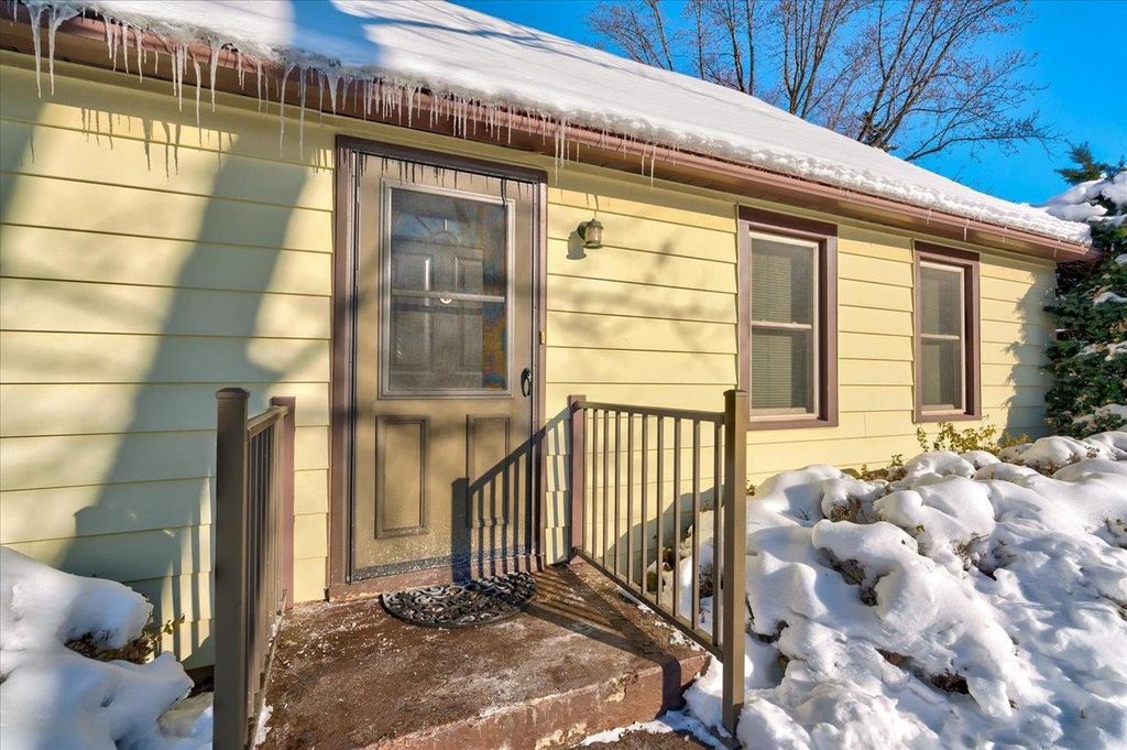 Photo of 505 N Cleveland STREET, Poynette, WI 53955 (MLS # 2013156)