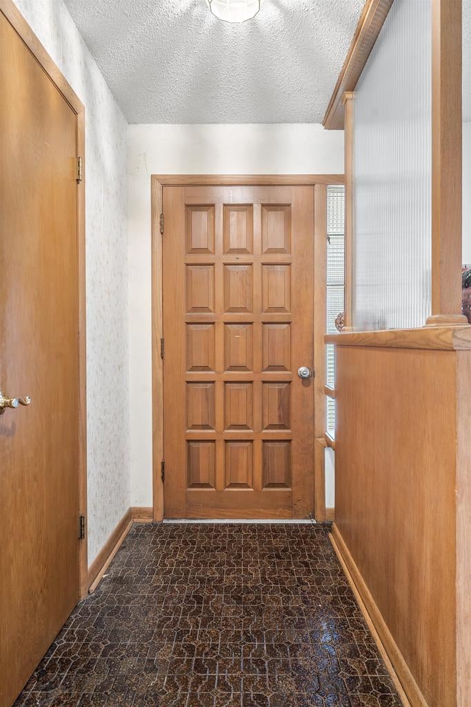 Photo of 1530 W 7th AVENUE, Oshkosh, WI 54902 (MLS # 50333699)