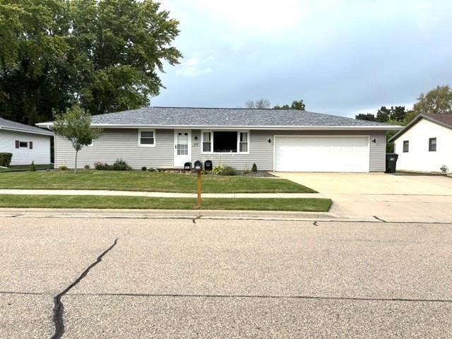Photo of 532 Willow DRIVE, Kaukauna, WI 54130 (MLS # 50332746)