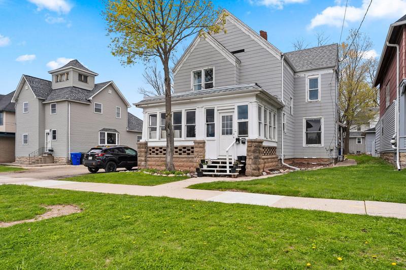 Photo of 714 Metoxen AVENUE, Kaukauna, WI 54130 (MLS # 50332887)