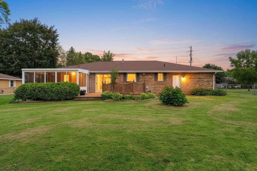 Photo of 2812 Finger ROAD, Green Bay, WI 54302 (MLS # 50330537)