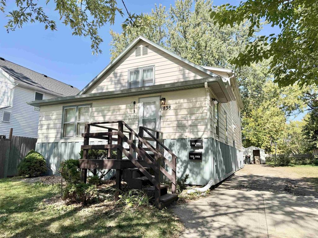 Photo of 1838 Spohn AVENUE, Madison, WI 53704 (MLS # 2011778)