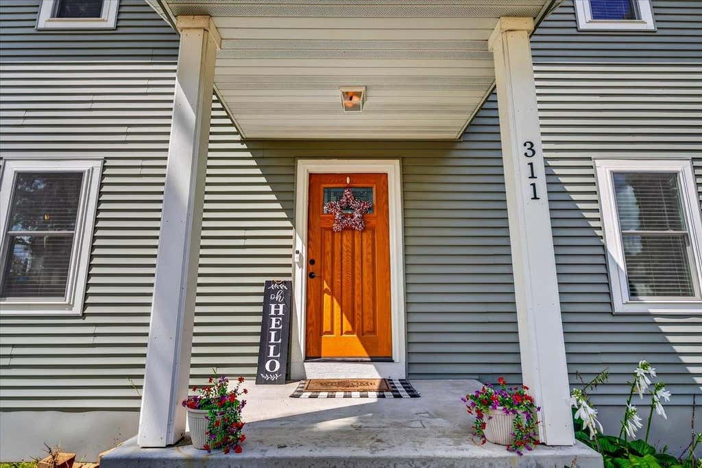 Photo of 311 N Lincoln STREET, Poynette, WI 53955 (MLS # 2030978)