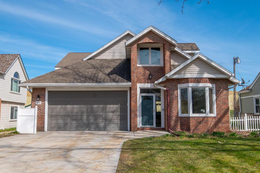 Photo of 2132 N 113th STREET, Wauwatosa, WI 53226 (MLS # 1956747)