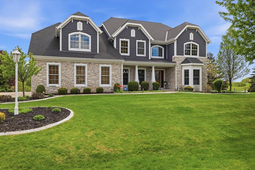 Photo of N57W34997 Pondview LANE, Oconomowoc, WI 53066 (MLS # 1962897)