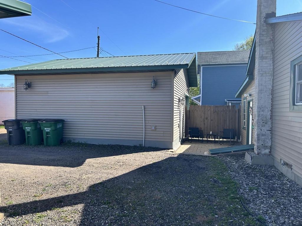 Photo of 1360 1st Street North ST, Wisconsin Rapids, WI 54494 (MLS # 22602109)