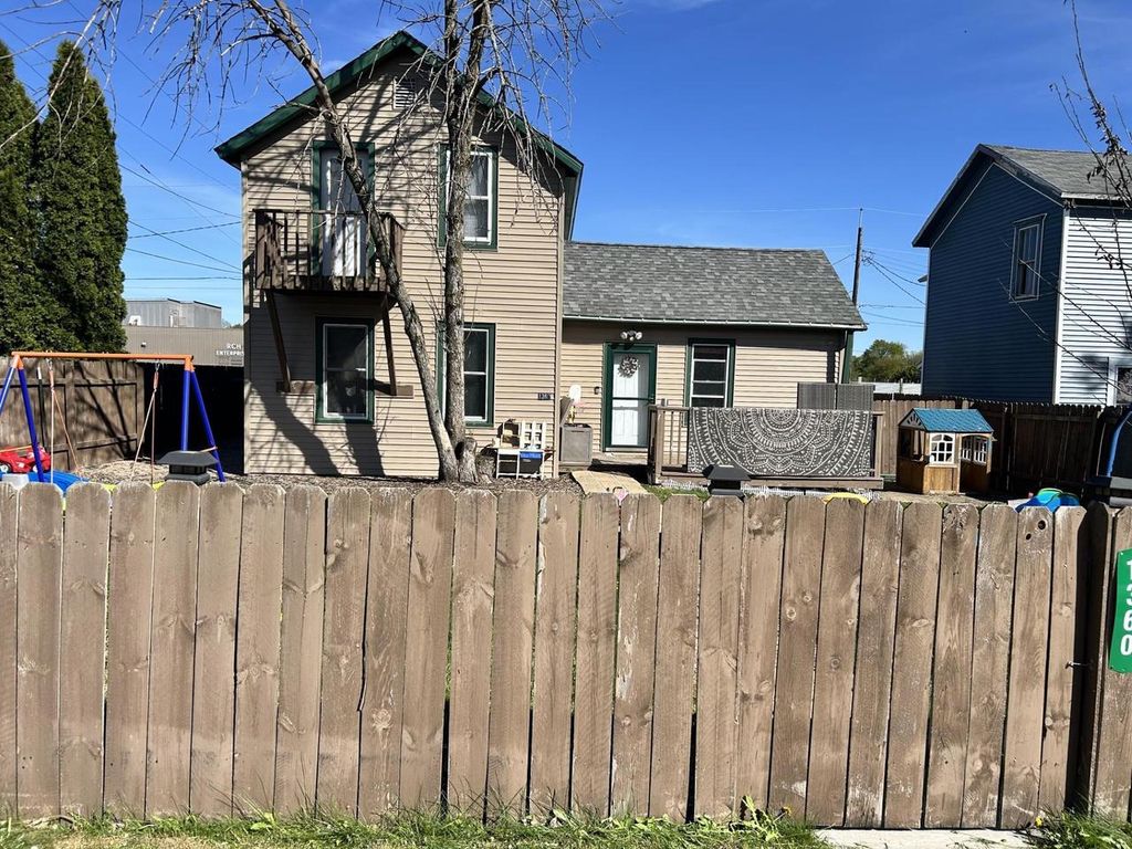 Photo of 1360 1st Street North ST, Wisconsin Rapids, WI 54494 (MLS # 22602109)