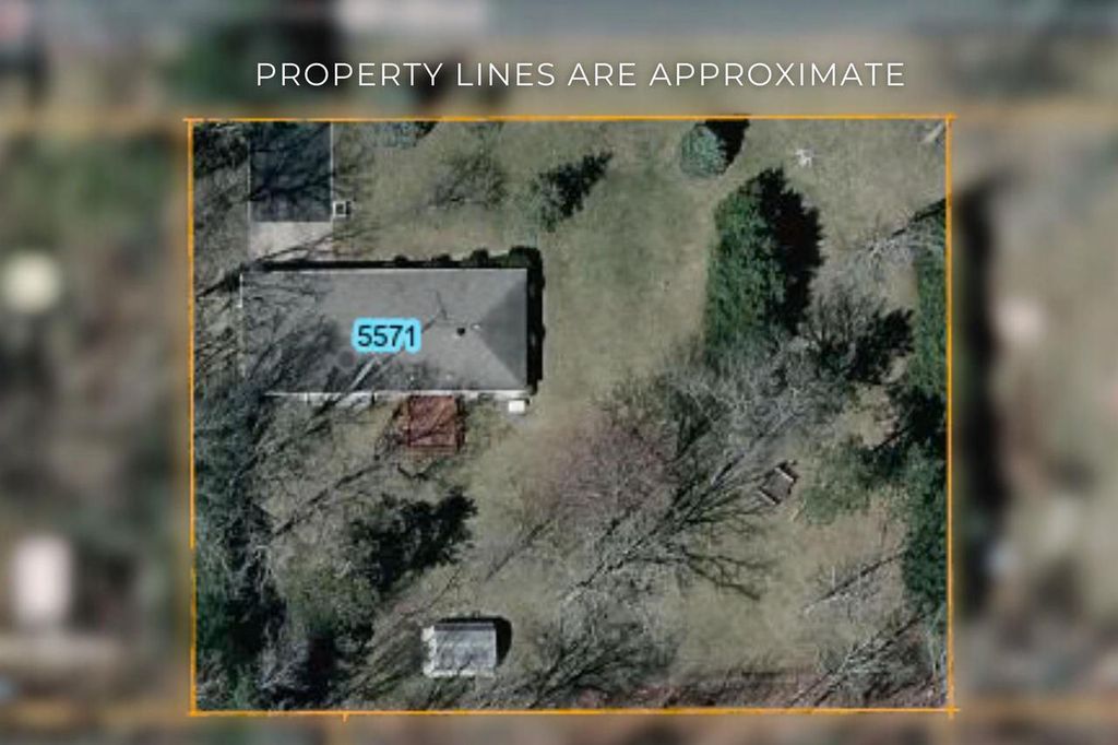 Photo of 5571 Ellis STREET, Stevens Point, WI 54482 (MLS # 22600404)