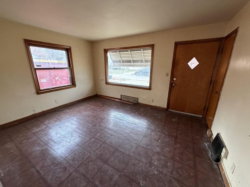 Photo of 5318 N 61st STREET, Milwaukee, WI 53218 (MLS # 1944383)