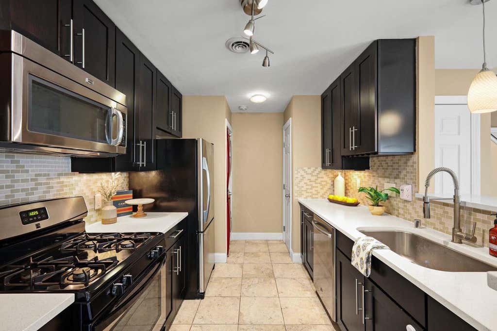 Photo of 2884 Holborn CIRCLE, Madison, WI 53718 (MLS # 2027195)