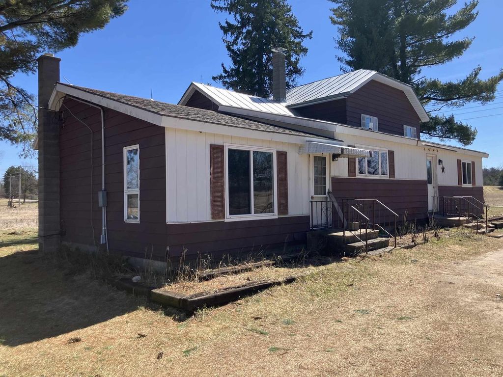 Photo of W6932 Alp COURT, Wild Rose, WI 54984 (MLS # 50323395)